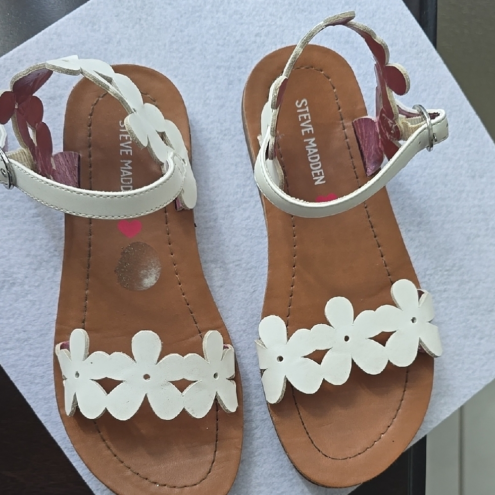 Steve Madden White Floral Kids Sandals